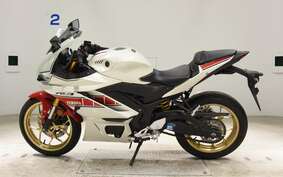 YAMAHA YZF-R3 2022 RH21J