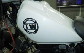 YAMAHA TW225 DG09J