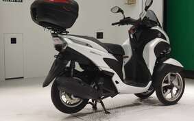 YAMAHA TRICITY 125 SE82J