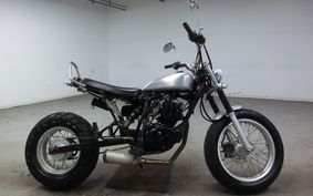 YAMAHA TW225 2002 DG09J