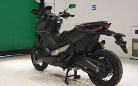 HONDA X-ADV 750 2019 RC95