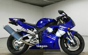 YAMAHA YZF-R1 2000 RN04