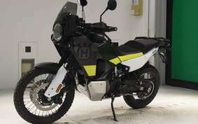 HUSQVARNA NORDEN901 2023