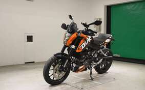 KTM 125 DUKE JGA40