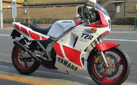 YAMAHA TZR250 1KT