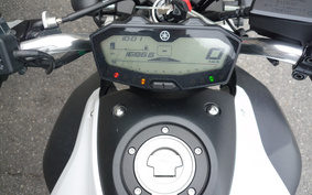 YAMAHA MT-07 2015 RM07J