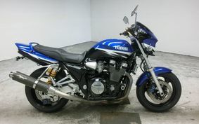 YAMAHA XJR1300 2002 RP03J