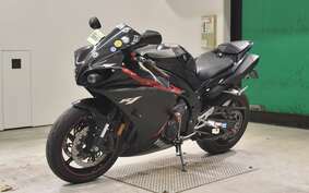 YAMAHA YZF-R1 2013