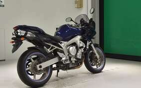 YAMAHA FZS600 FAZER 2004