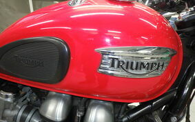 TRIUMPH THRUXTON 900 2008