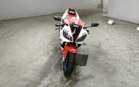 YAMAHA YZF-R1 1998 RN01