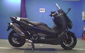 YAMAHA T-MAX 530 DX 2017 SJ15J