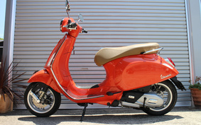 VESPA PRIMAVERA 125