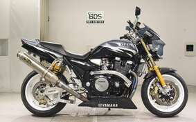 YAMAHA XJR1300 2002 RP03J