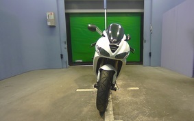 TRIUMPH DAYTONA 675 2009 MD1066