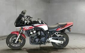 YAMAHA FZ400 1997 4YR