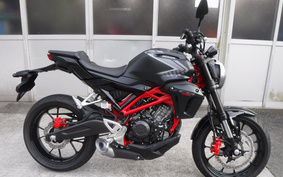 HONDA CB150R KC28