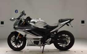 YAMAHA YZF-R25 A RG43J