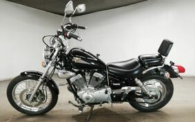 YAMAHA VIRAGO 250 3DM