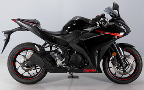 YAMAHA YZF-R25 RG10J