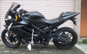 YAMAHA YZF-R3 2019 RH13J