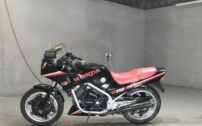 HONDA VT250F MC08