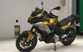 BMW F900XR 2021