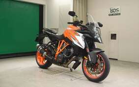 KTM 1290 SUPER DUKE GT 2020