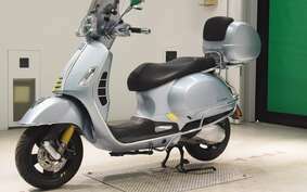 VESPA GTS300 SUPER 2021