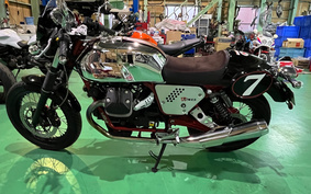 MOTO GUZZI V7 RACER 2013