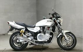 YAMAHA XJR1300 1998 RP01J