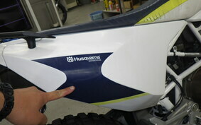 HUSQVARNA 701ED 2017