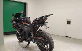 YAMAHA YZF-R25 A RG10J