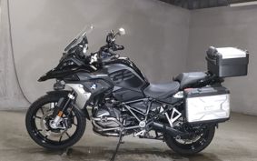 BMW R1250GS 0M01