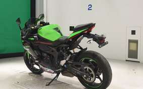 KAWASAKI ZX-25R ZX250E