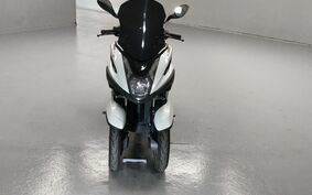 YAMAHA TRICITY 125 SE82J