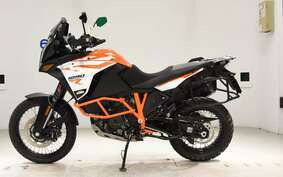 KTM 1290 SUPER ADVENTURE R 2020 V5940