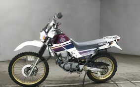 YAMAHA SEROW 225 W 4JG