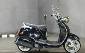 YAMAHA VINO 125 SE24