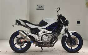 SUZUKI GLADIUS 2011 VK58A