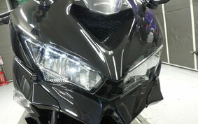 KAWASAKI ZX-25R ZX250E