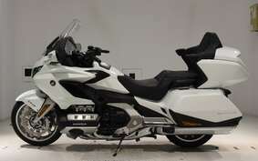 HONDA GL 1800 GOLD WING TOUR DCT 2021 SC79