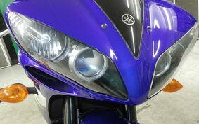 YAMAHA YZF-R1 2005 RN13