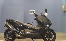 YAMAHA T-MAX 530 DX 2017 SJ15J