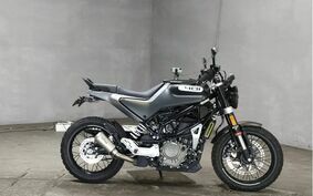 HUSQVARNA  スヴァルトピレン401 2020 JUJ4