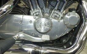 HARLEY XL883L 2004 CMM