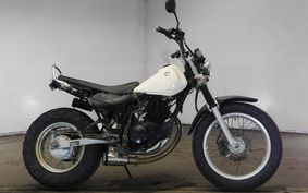 YAMAHA TW225 DG09J