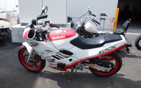 SUZUKI GSX-R250 GJ72A