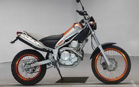 YAMAHA TRICKER DG16J