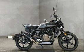 HUSQVARNA スヴァルトピレン701 2020 UBV